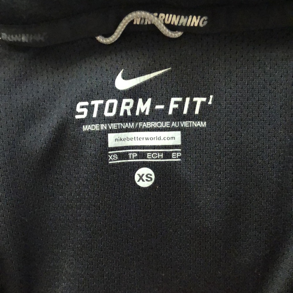 Running jacket - Picture 7 of 7